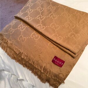 Gucci Wool and Silk Blanket- Brown